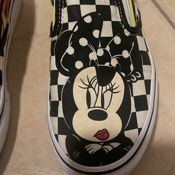 Disney collection Vans 💗💙 Limited edition ✨ - Picture 6 of 7